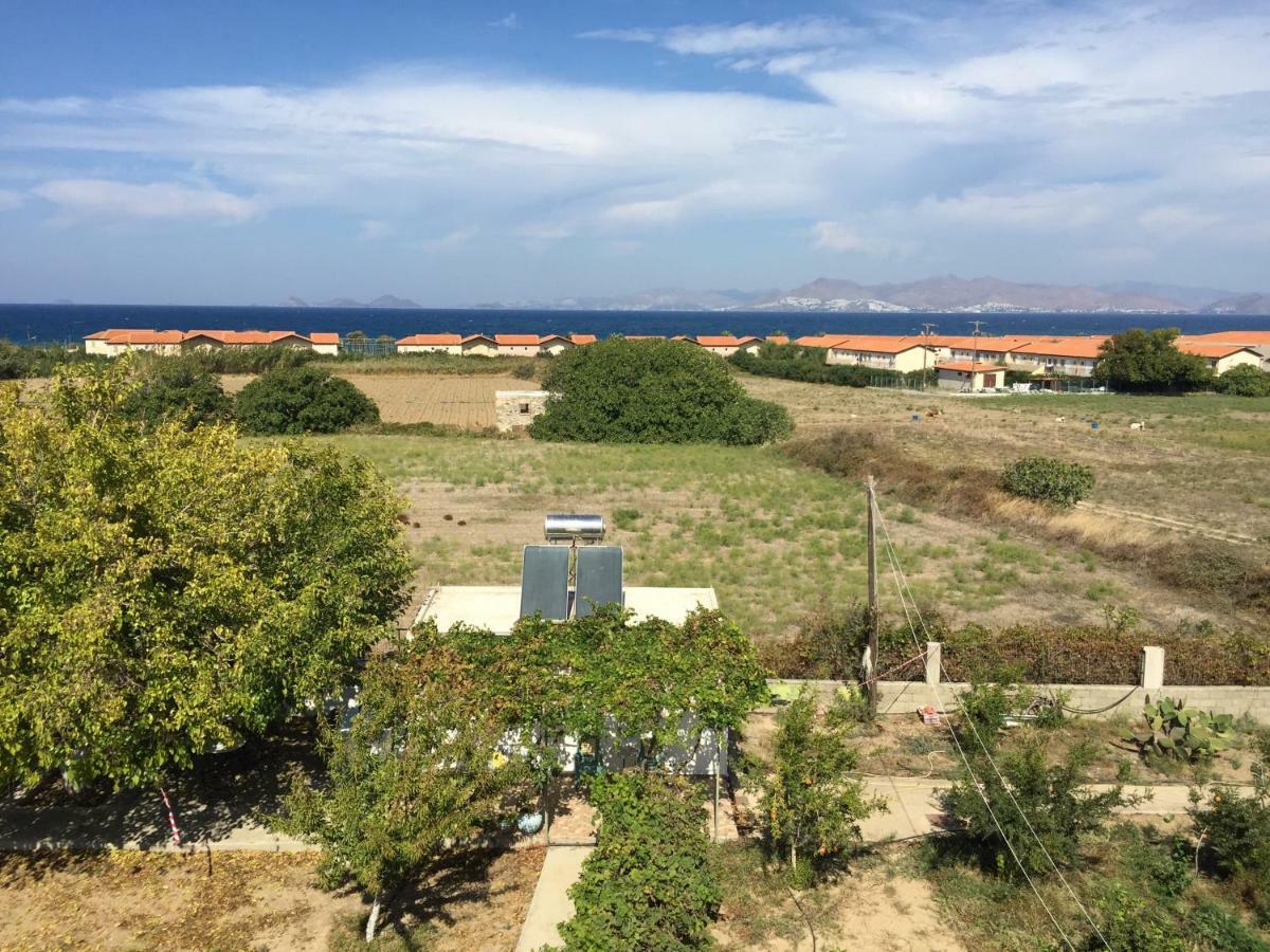 Вилла Swan House Panoramic View - Near The Sea Ziparion Экстерьер фото
